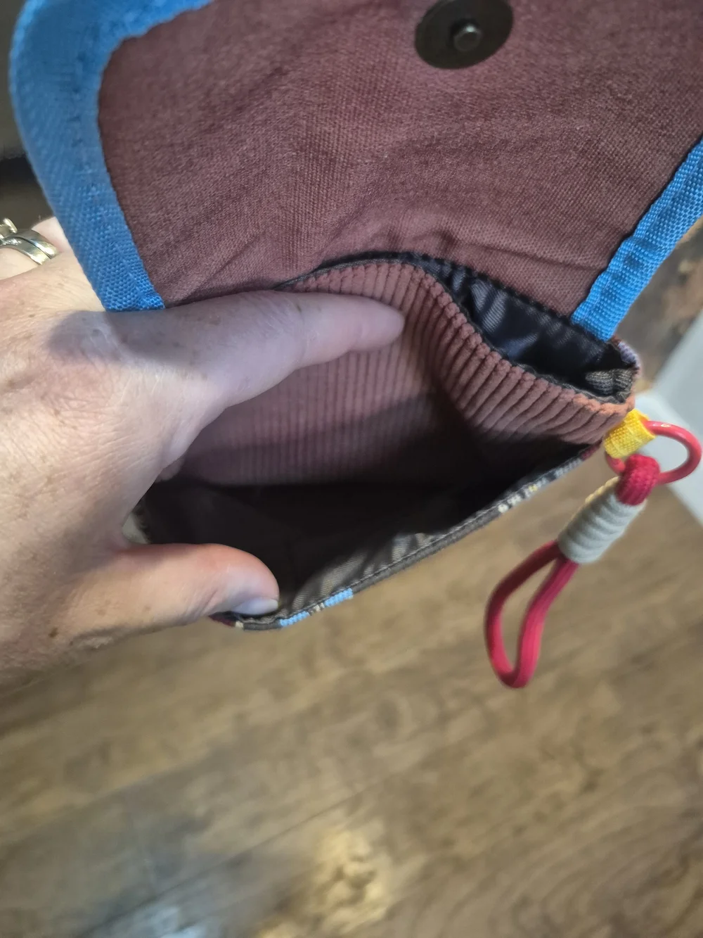 Plaid Mini Multifunctional Pouch - Picture 8 of 9